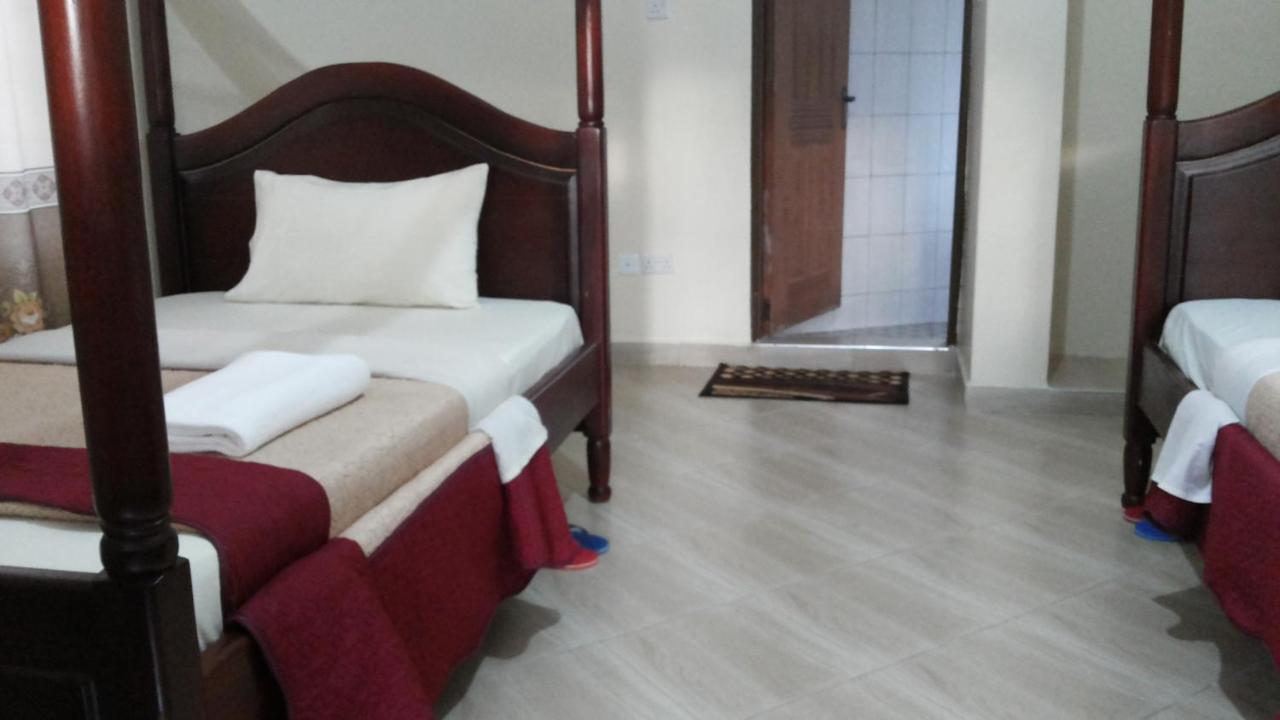 Kalalo Cottage Inn Pakwach Buitenkant foto