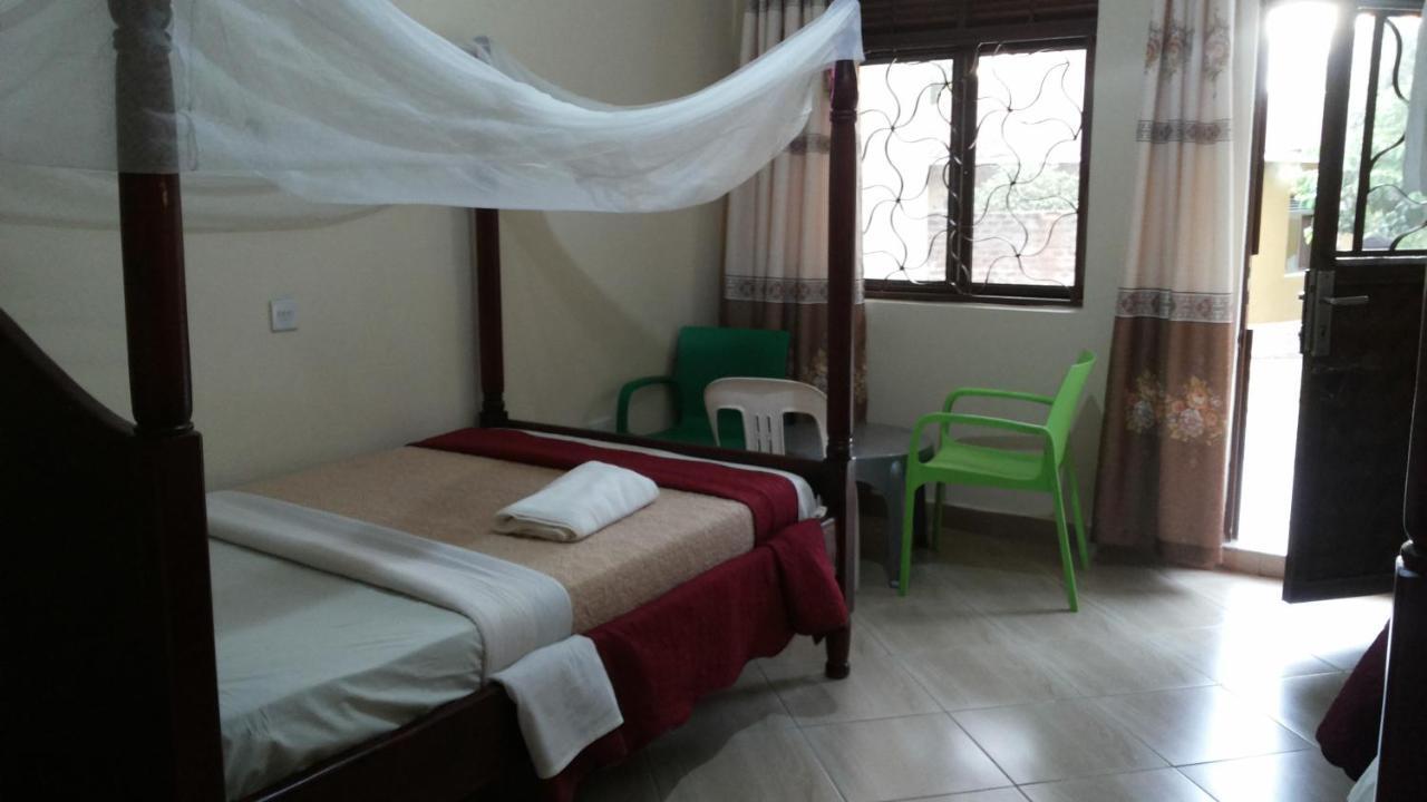 Kalalo Cottage Inn Pakwach Buitenkant foto